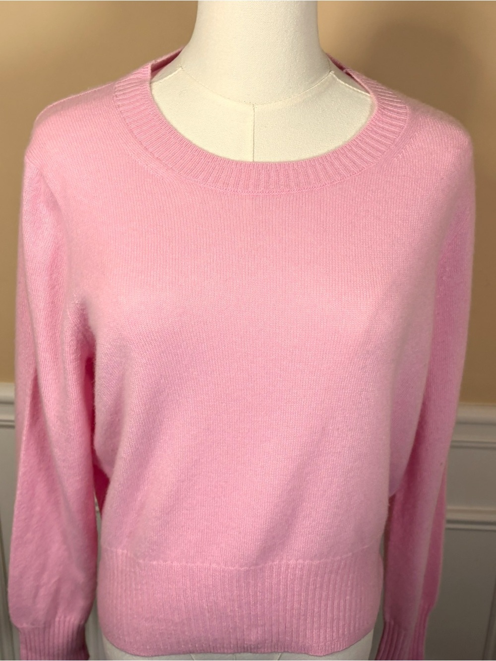 💗 J.Crew 100% Cashmere Cropped Crewneck Sweater M Pink